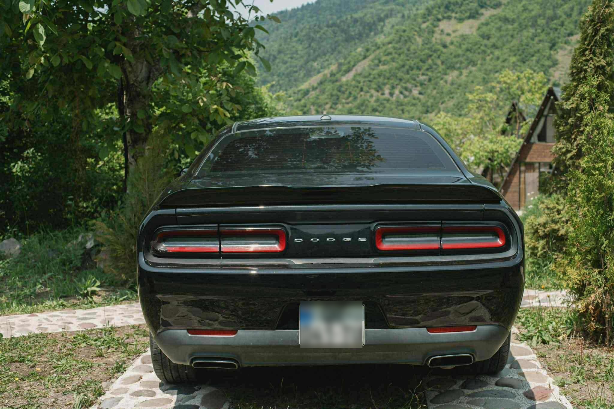 Dodge Challenger - фото 7