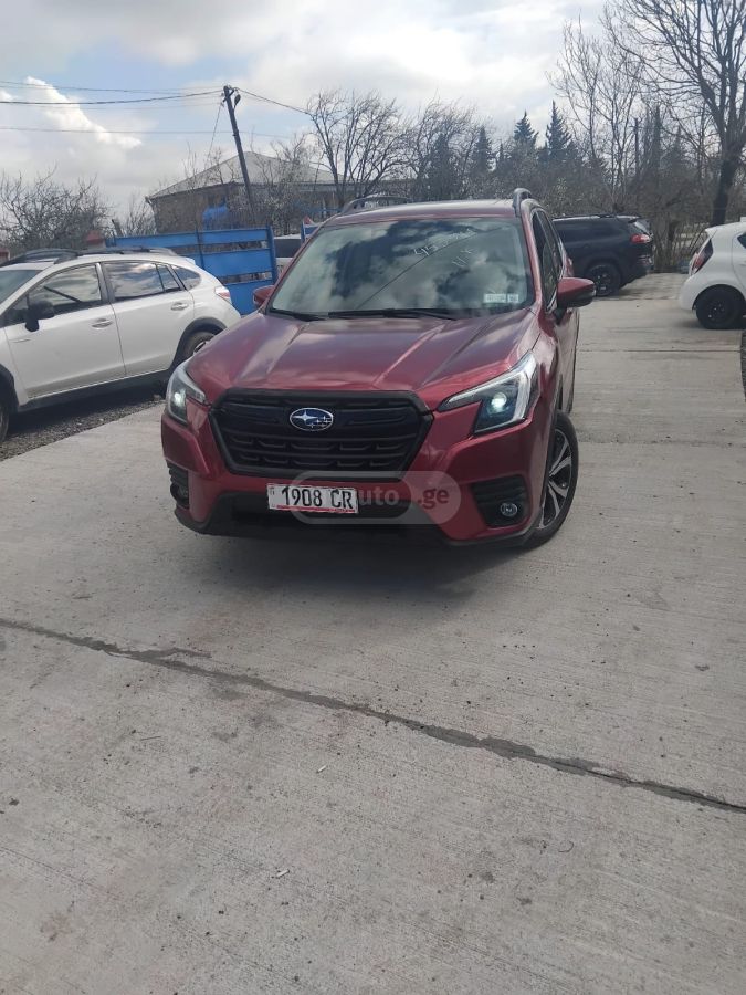 Subaru Limited 4dr All-Wheel Drive CV — миниатюра 1