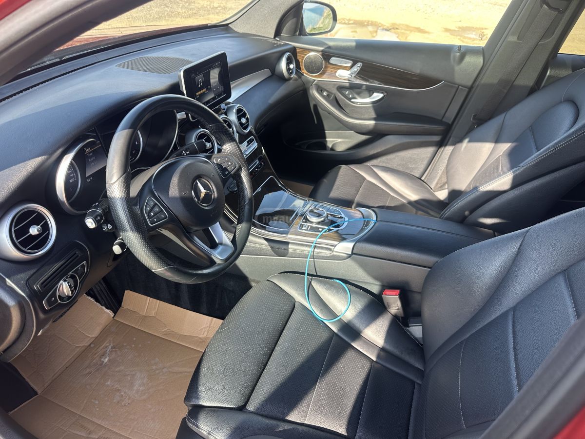 Mercedes-Benz GLC 300 - фото 10