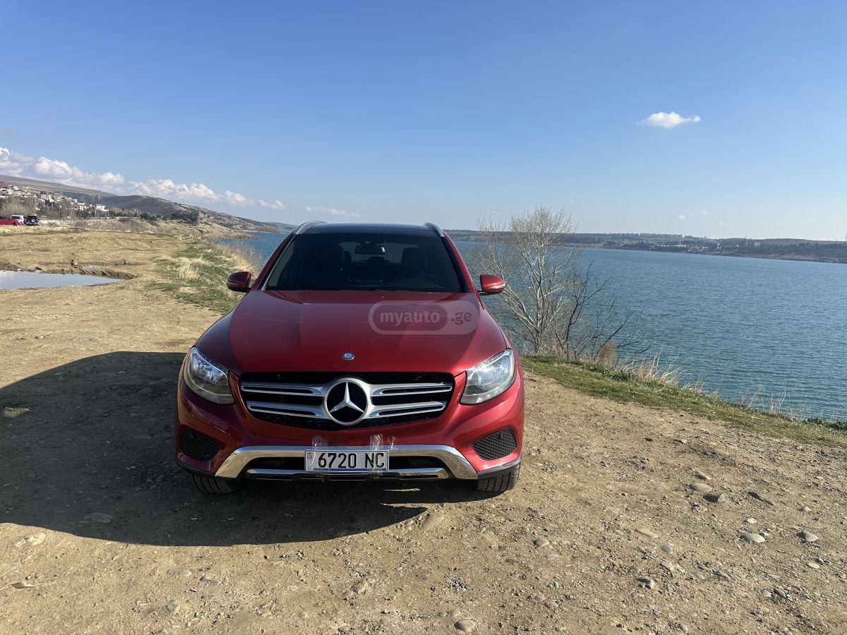 Mercedes-Benz GLC 300 - фото 3
