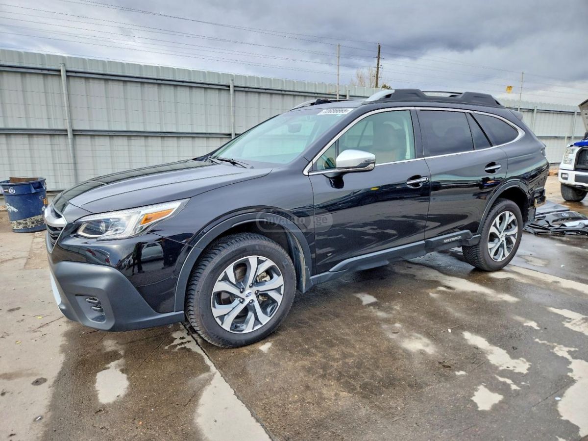 Subaru Outback - фото 1