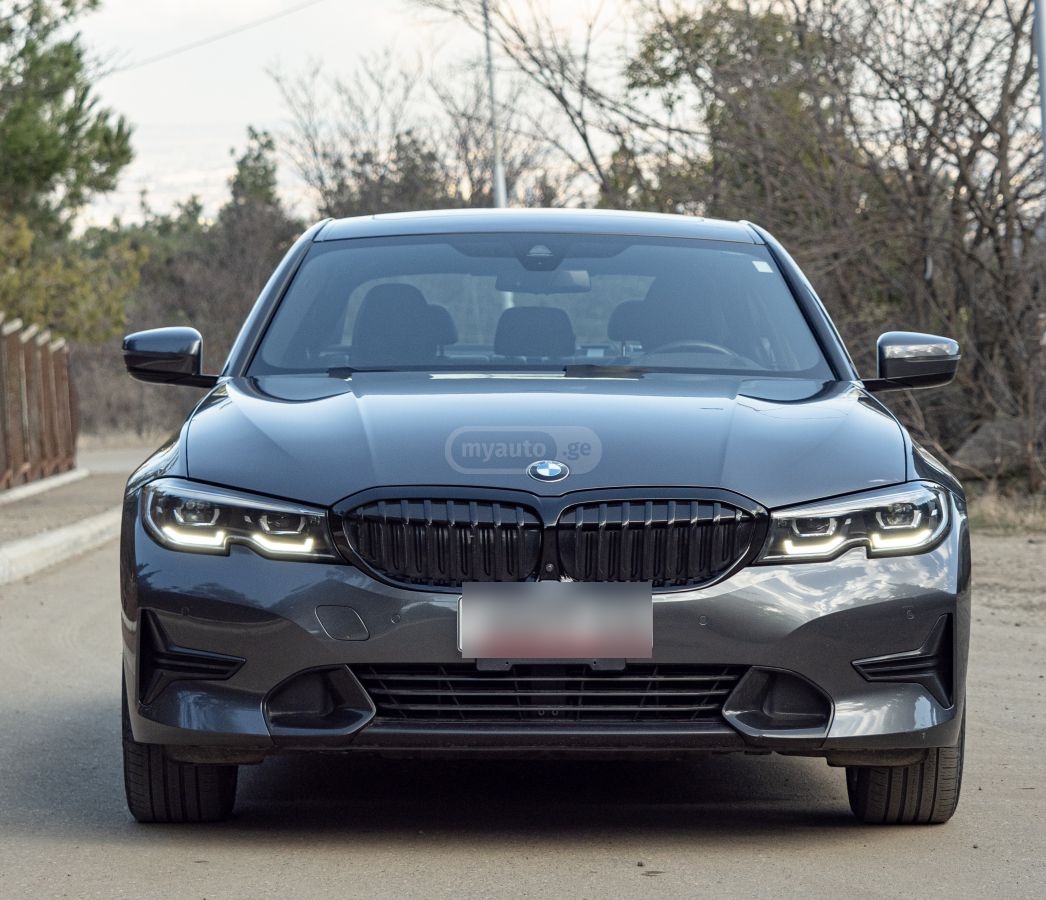 BMW xDrive 4dr All-Wheel Drive Sed — миниатюра 8