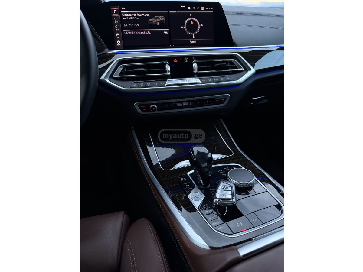 BMW X5 - фото 12