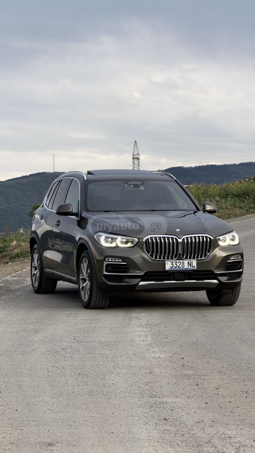BMW X5 - фото 2