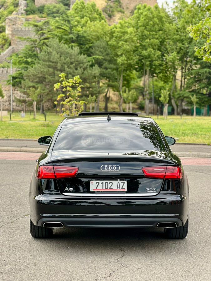 Audi A6 - фото 1