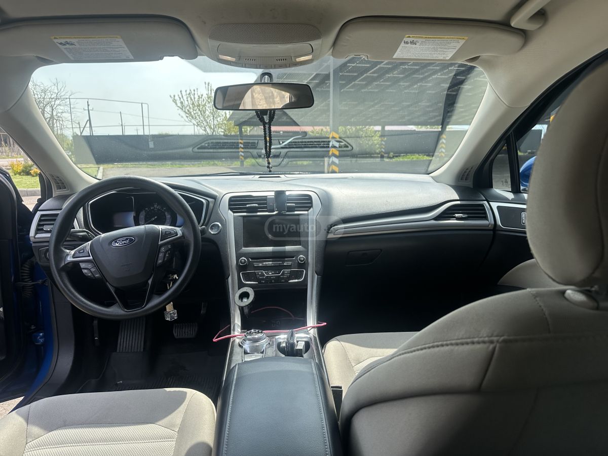 Ford Fusion - фото 6