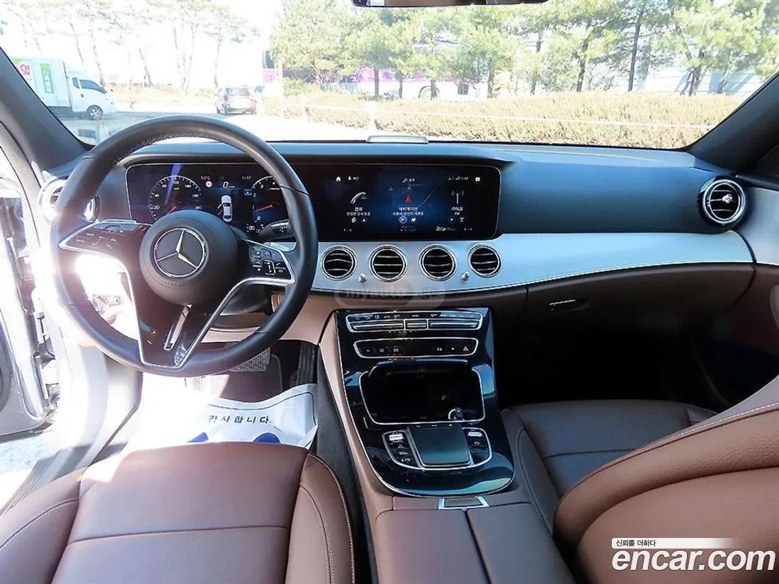 Mercedes-Benz E 63 AMG 2021 — миниатюра 7