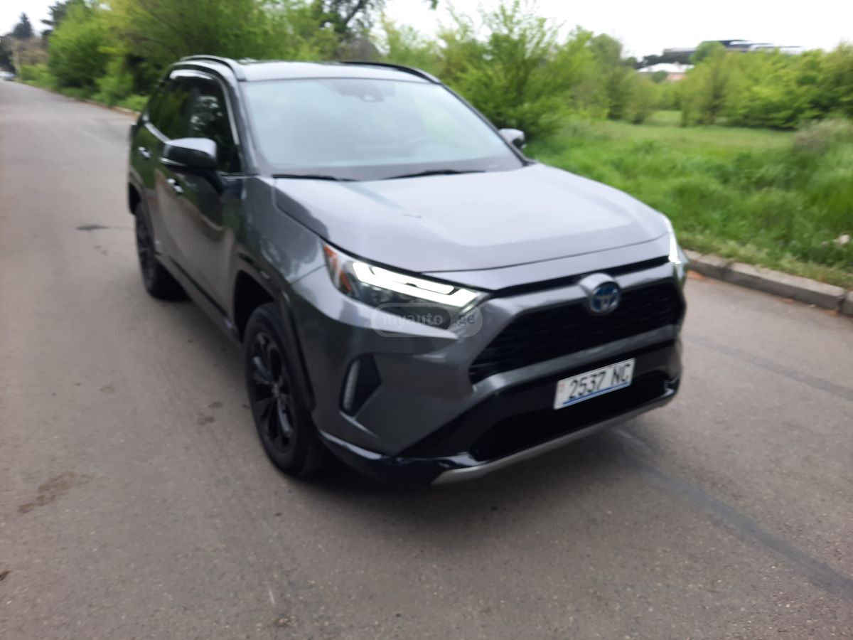 Toyota Rav 4 - фото 9