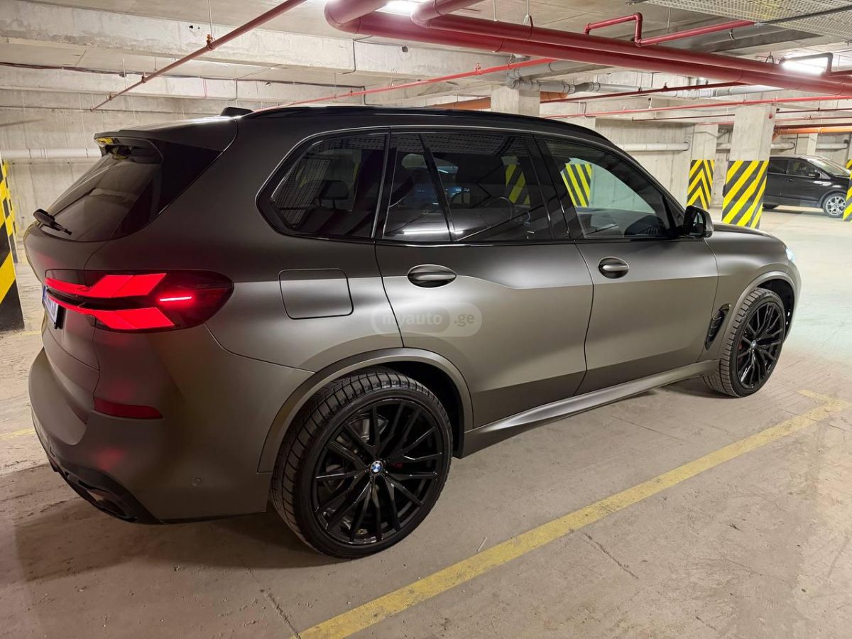 BMW X5 - фото 3