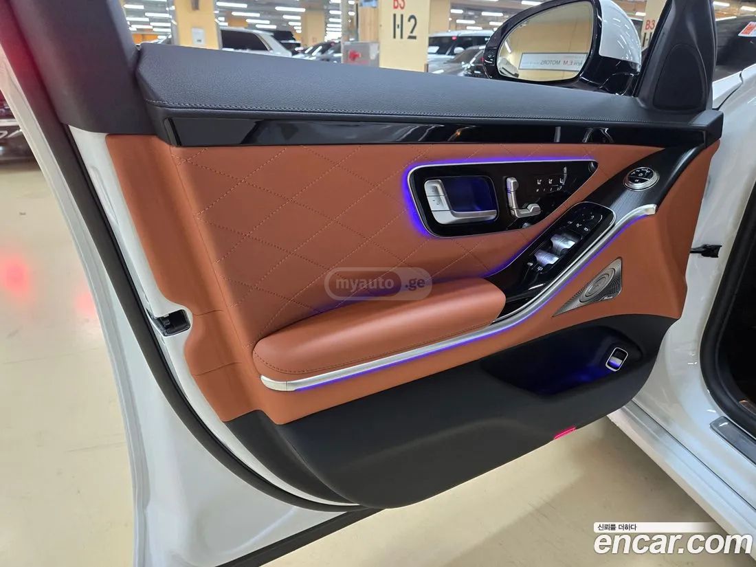 Mercedes-Benz 600 2025 — миниатюра 9