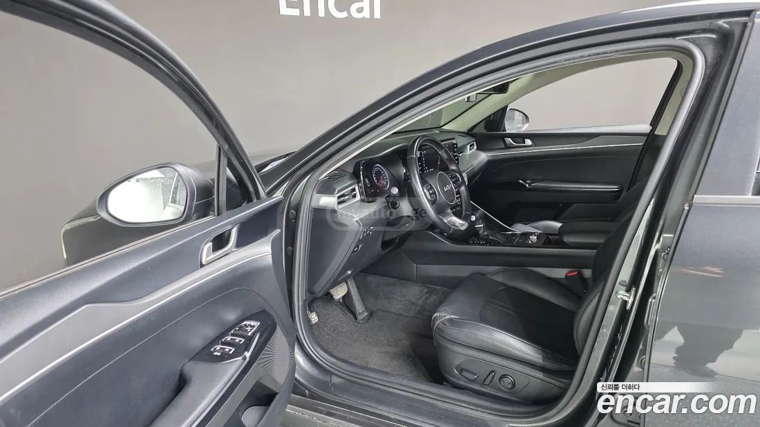 Kia Optima - фото 11