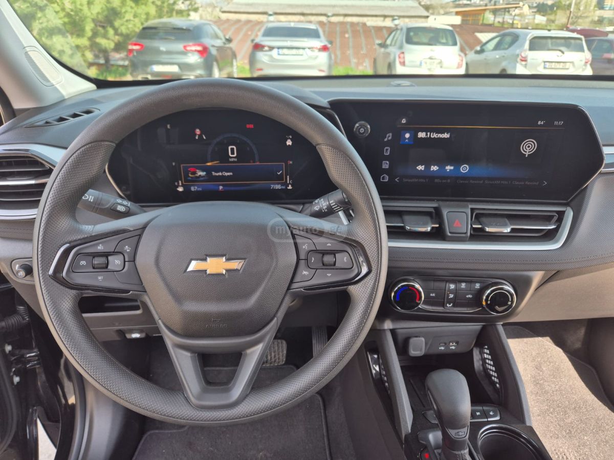 Chevrolet Trailblazer - фото 8