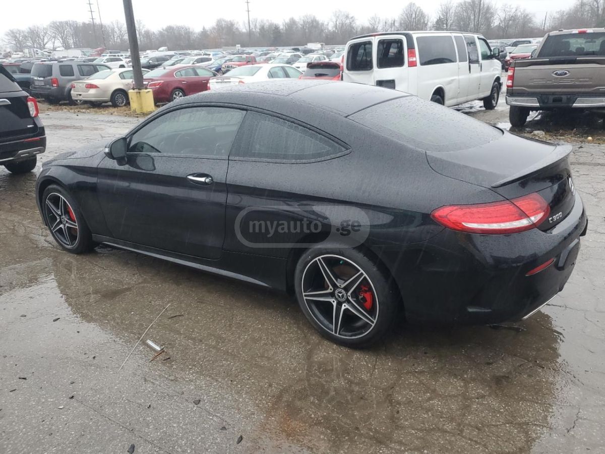 Mercedes-Benz C 300 - фото 4