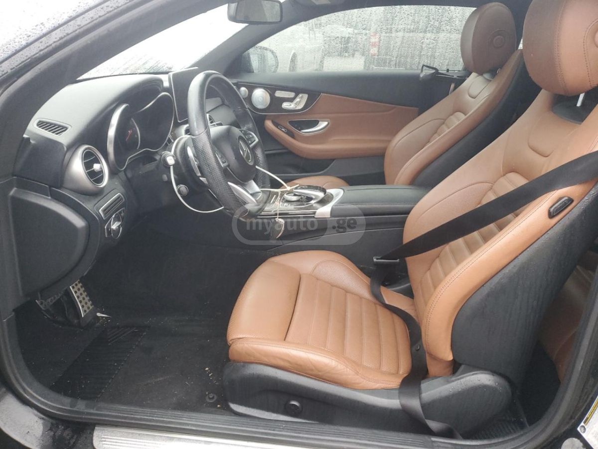 Mercedes-Benz C 300 - фото 9