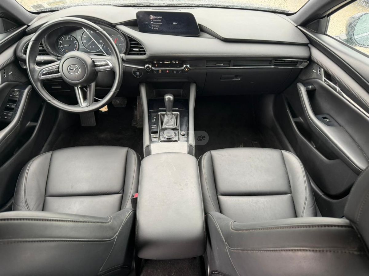 Mazda Mazda 3 - фото 6