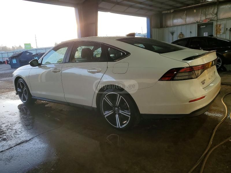 Honda Sport 4dr Sedan CVT — миниатюра 2