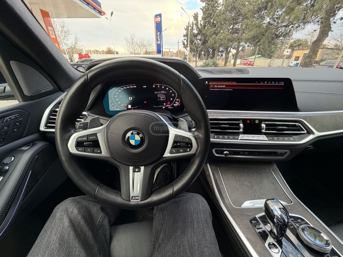 BMW X7 - фото 8