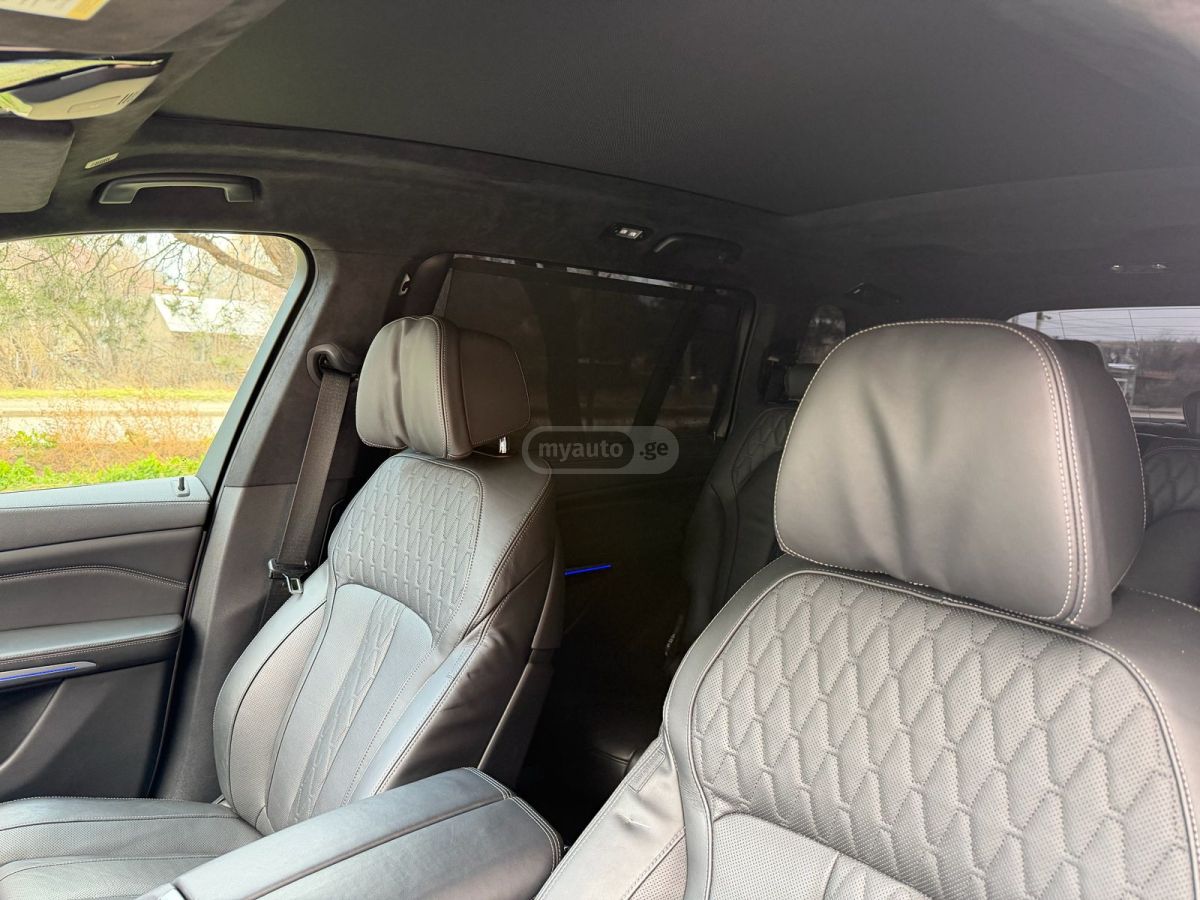 BMW X7 - фото 9