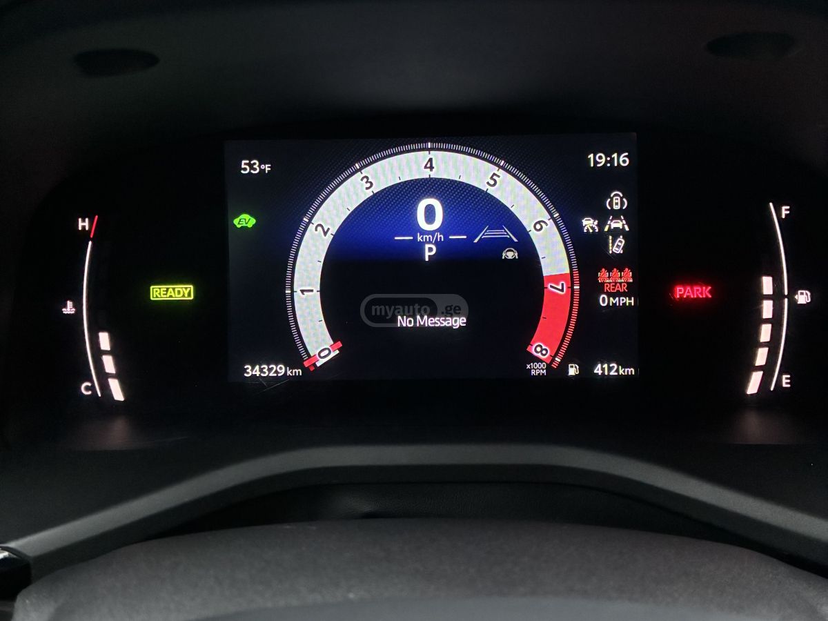 Toyota Camry - фото 14