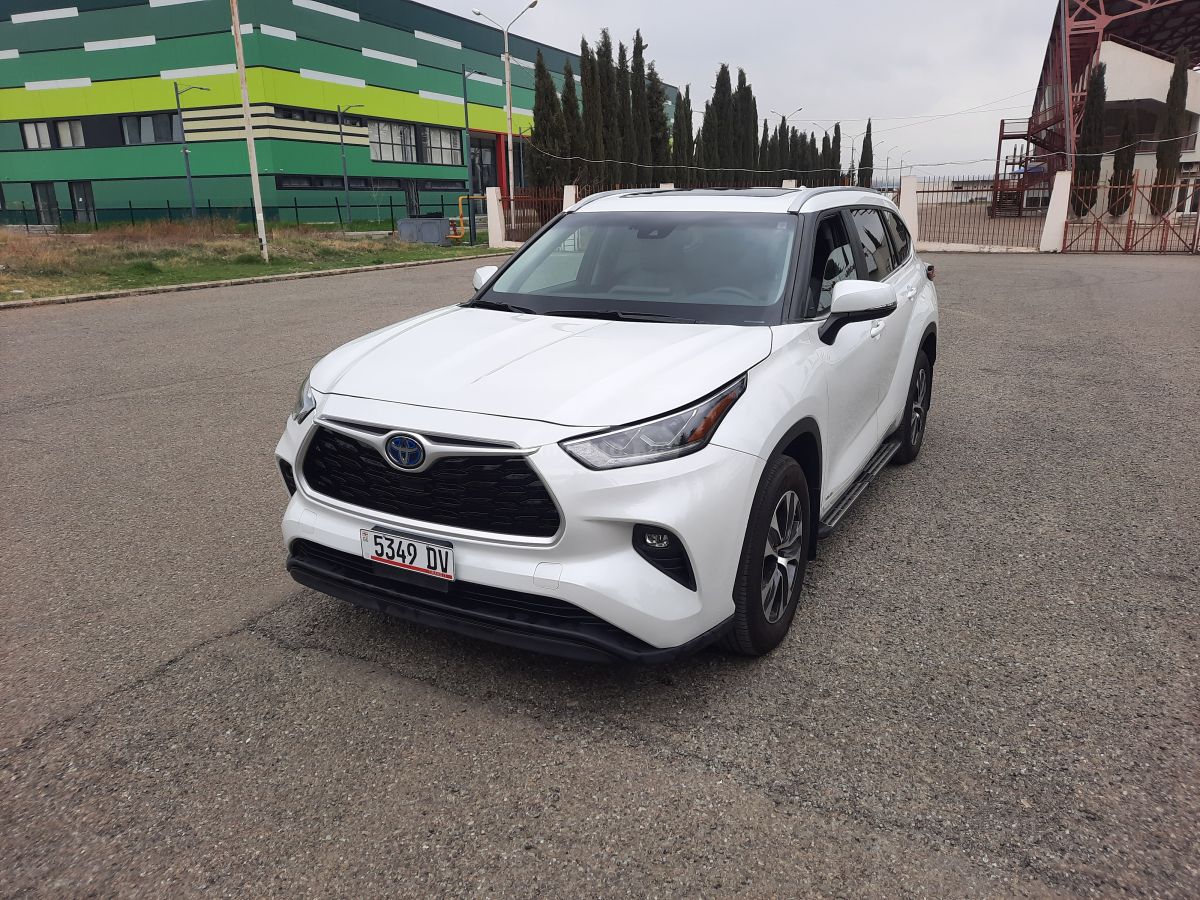 Toyota XLE 4dr All-Wheel Drive Automa — миниатюра 1