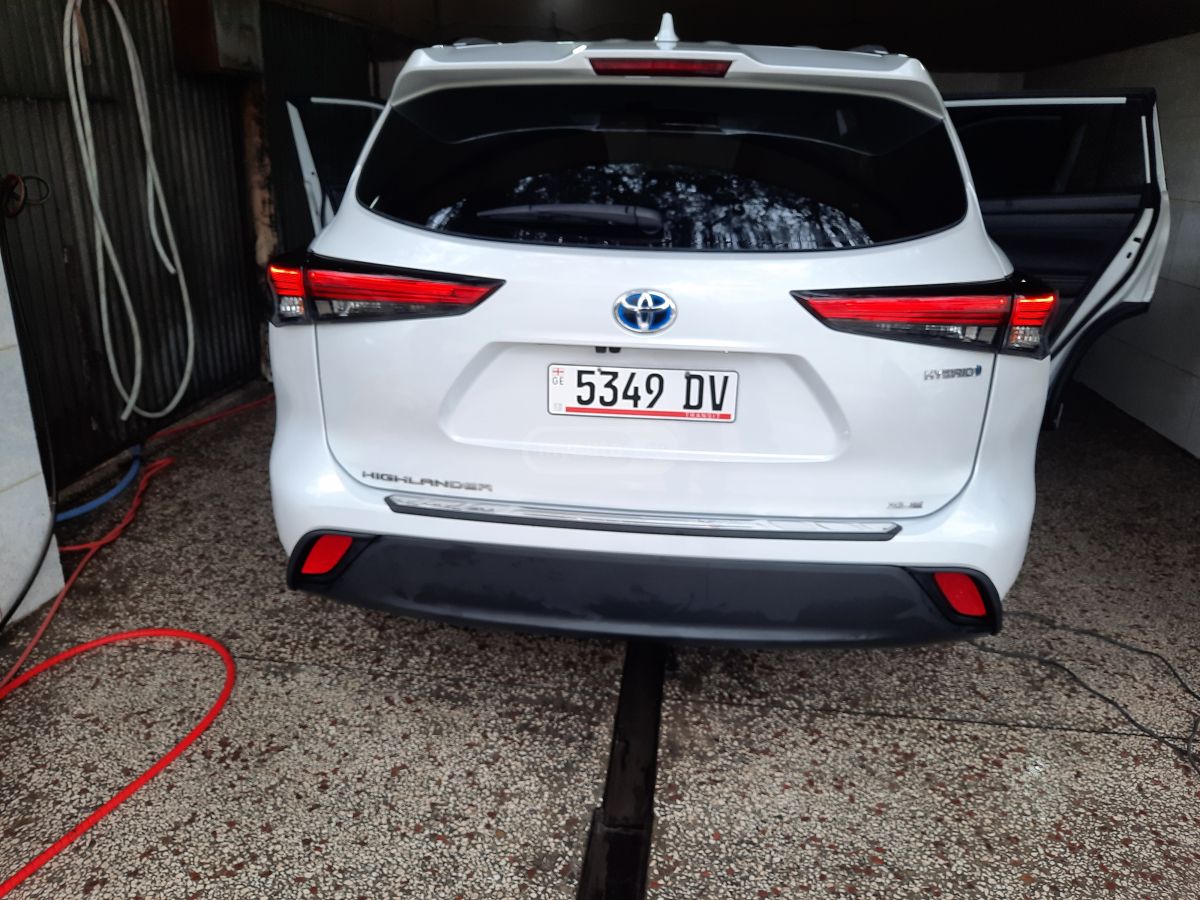 Toyota XLE 4dr All-Wheel Drive Automa — миниатюра 7