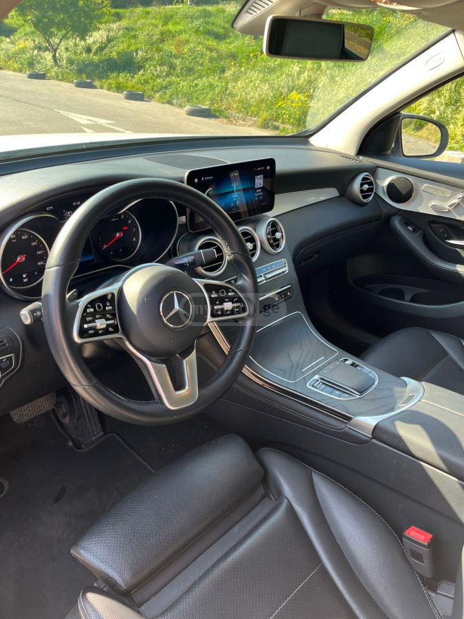 Mercedes-Benz GLC 300 - фото 3