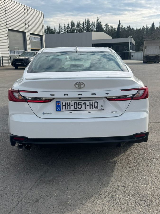 Toyota Camry - фото 7