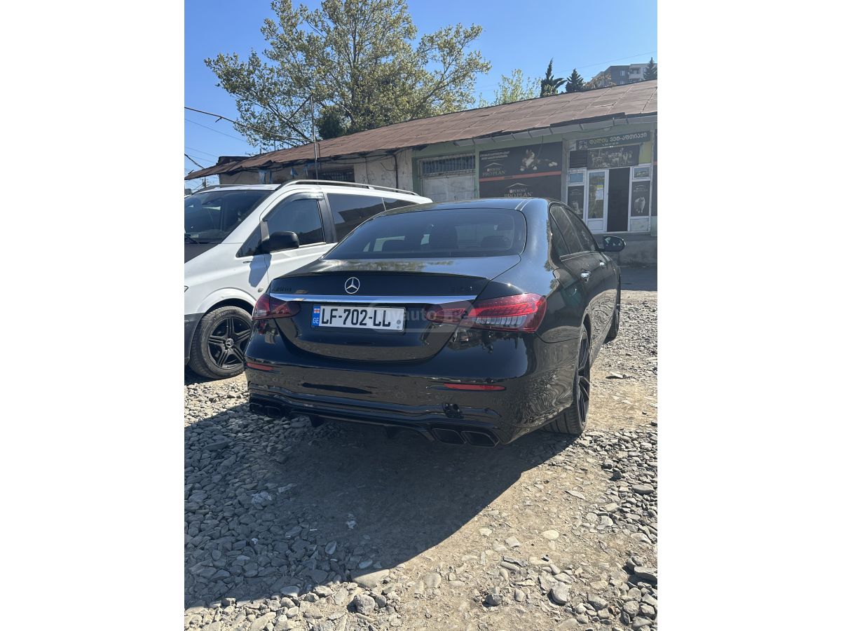 Mercedes-Benz E53 AMG - фото 4