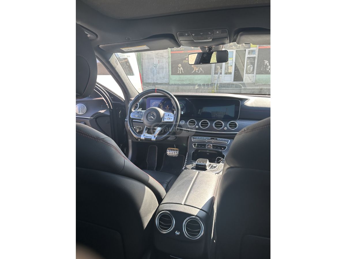 Mercedes-Benz E53 AMG - фото 8