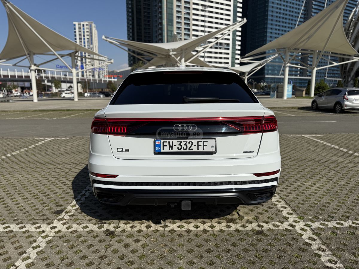 Audi Q8 - фото 2