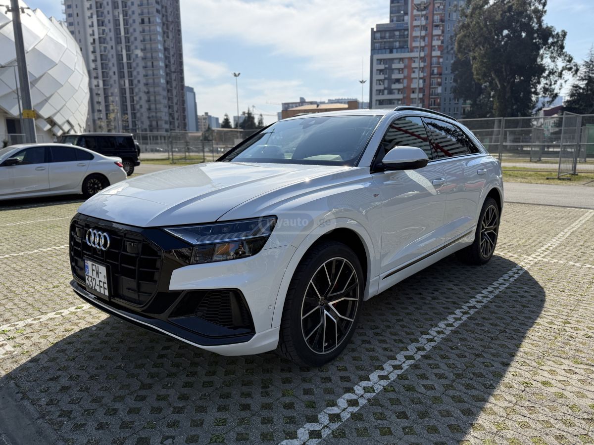 Audi Q8 - фото 8