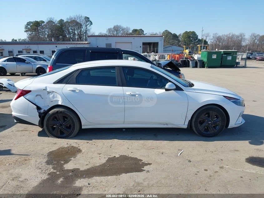 Hyundai SE 4dr Sedan CVT — миниатюра 13