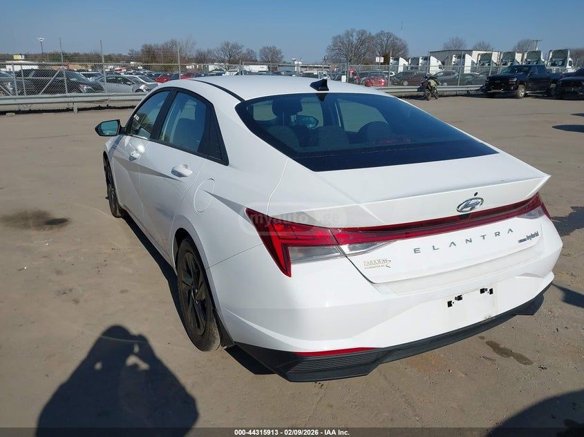 Hyundai SE 4dr Sedan CVT — миниатюра 3