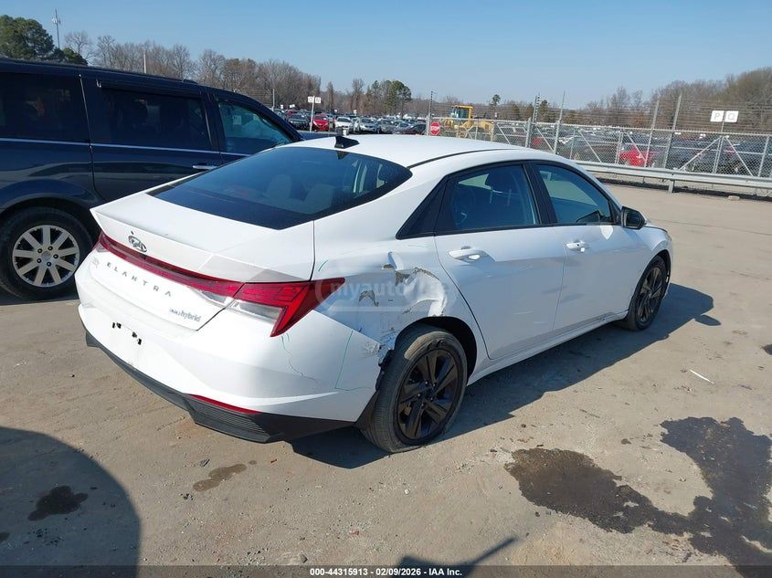 Hyundai SE 4dr Sedan CVT — миниатюра 4