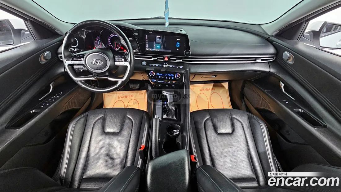 Hyundai Elantra - фото 7