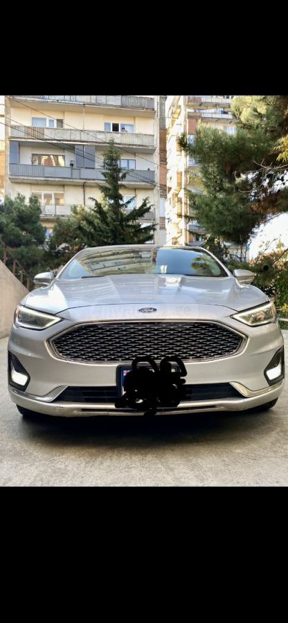 Ford Fusion - фото 1