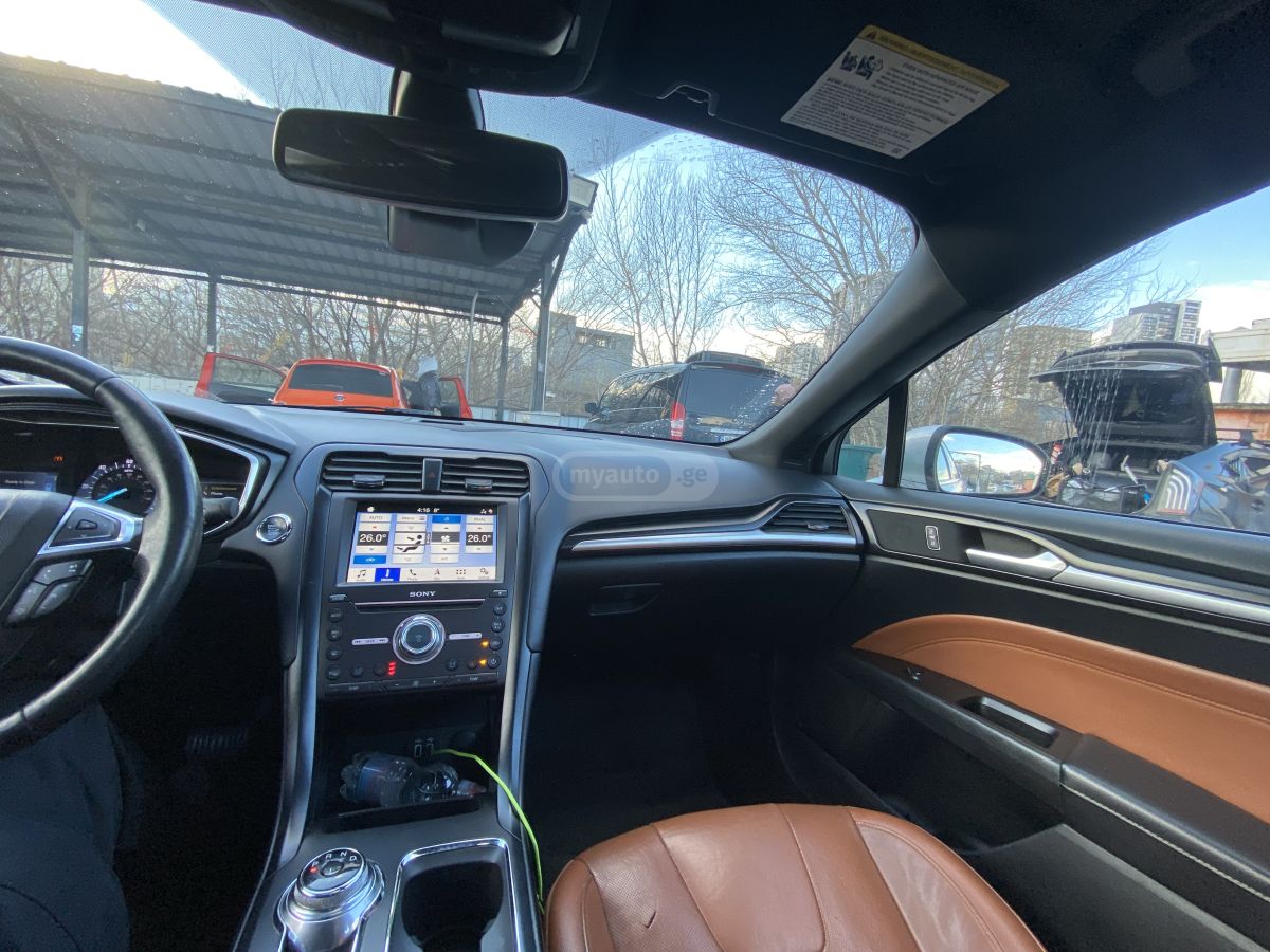 Ford Fusion - фото 4
