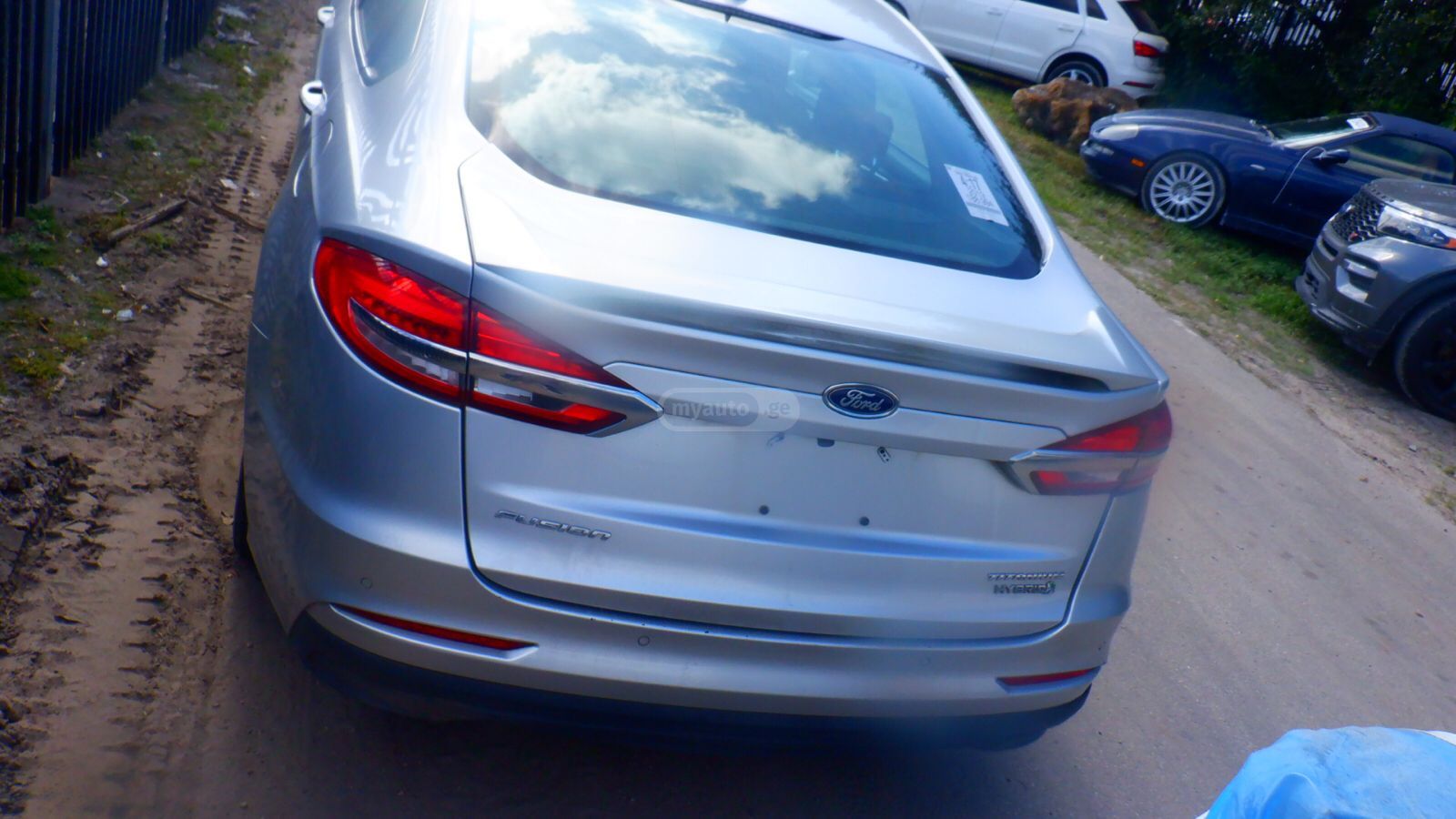 Ford Fusion - фото 5