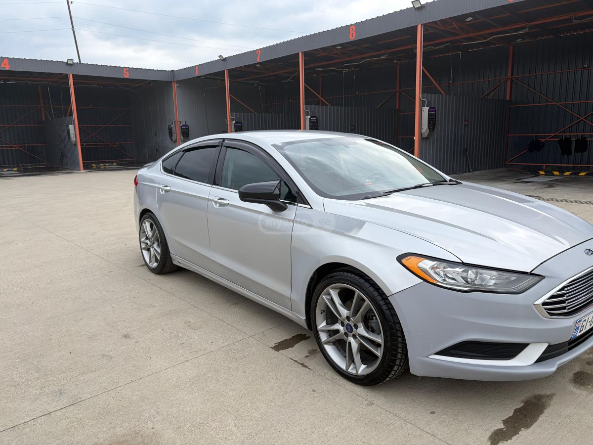 Ford Fusion - фото 3