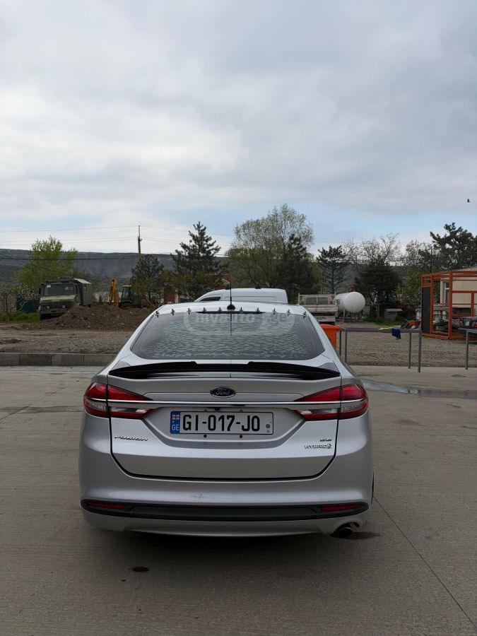 Ford Fusion - фото 5