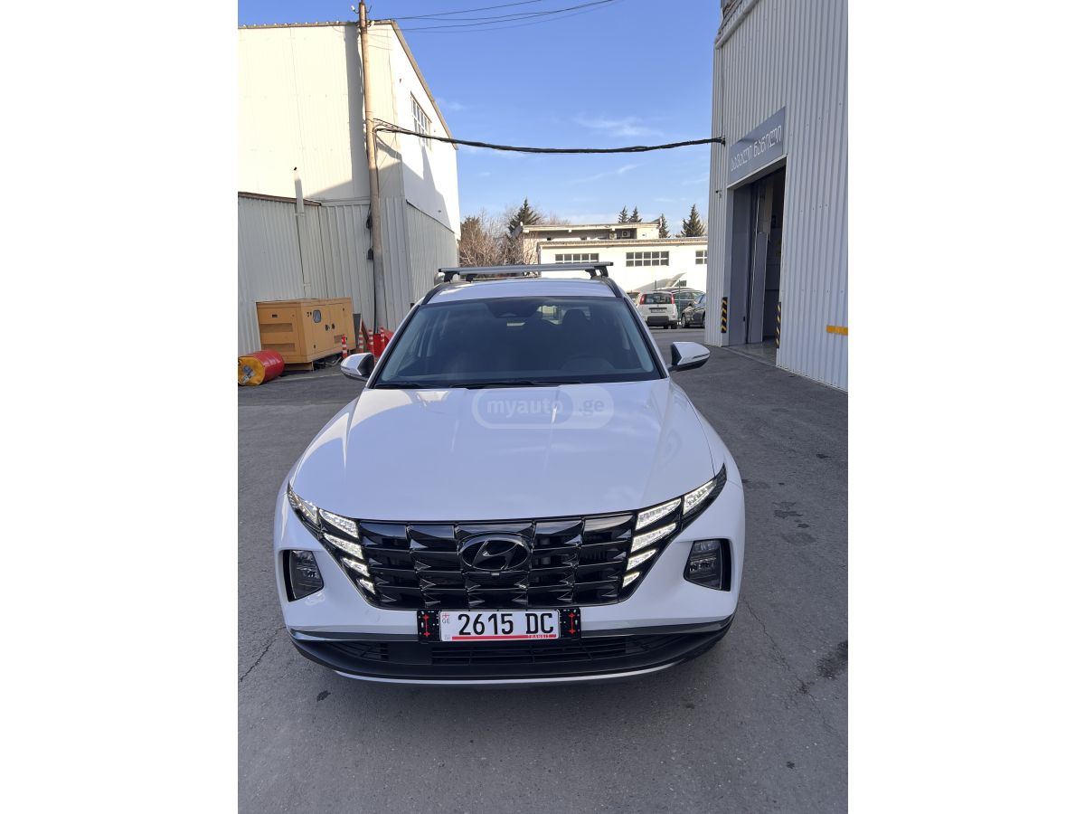 Hyundai Tucson - фото 1