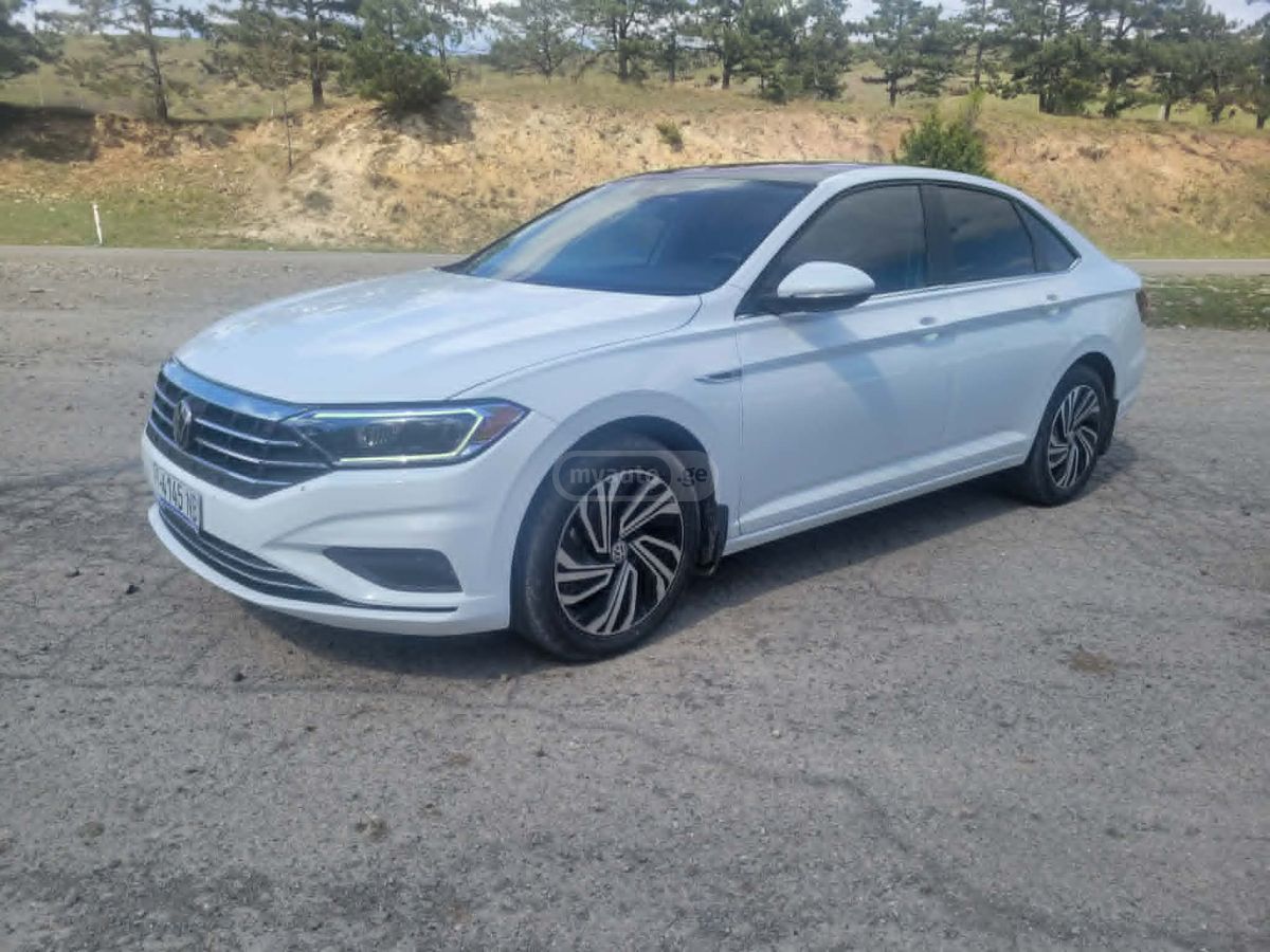 Volkswagen Jetta - фото 1