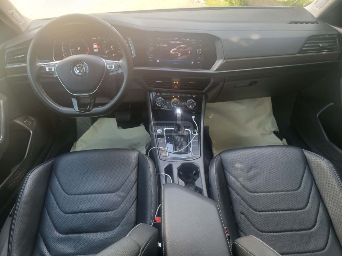 Volkswagen Jetta - фото 14