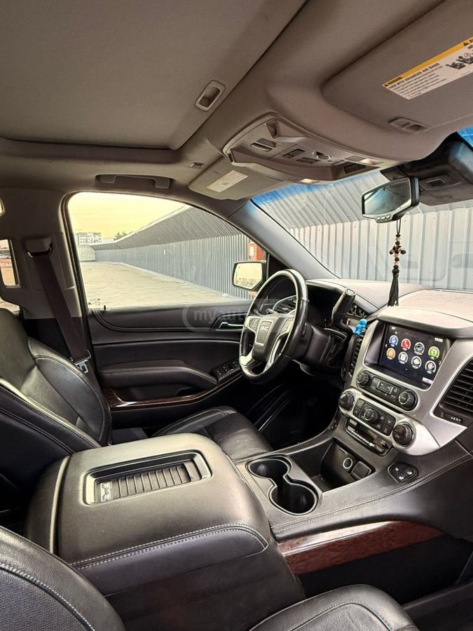 GMC Yukon - фото 10