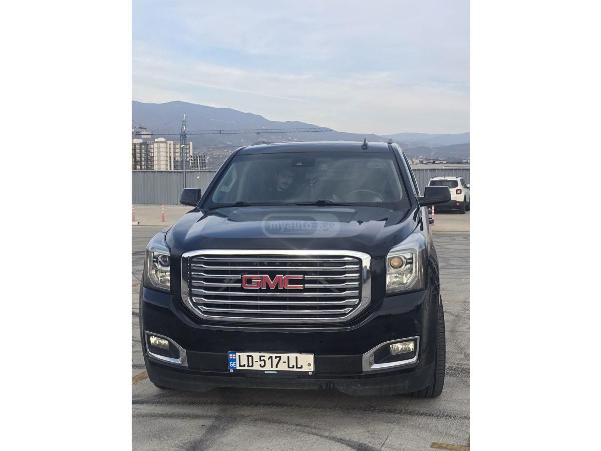 GMC Yukon - фото 7
