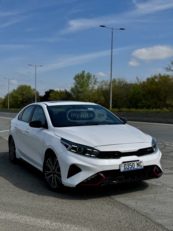 Kia Forte - фото 3