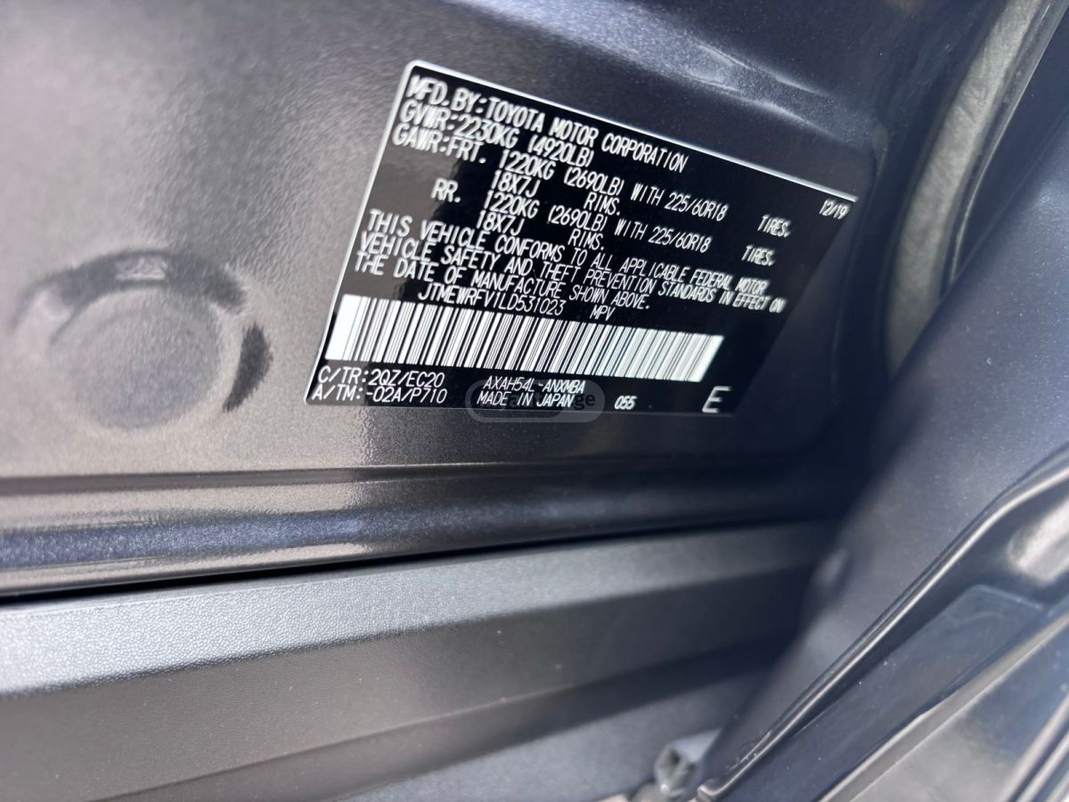 Toyota Rav 4 - фото 8