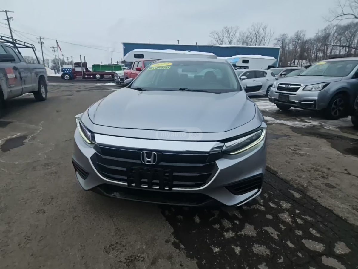 Honda Insight - фото 1