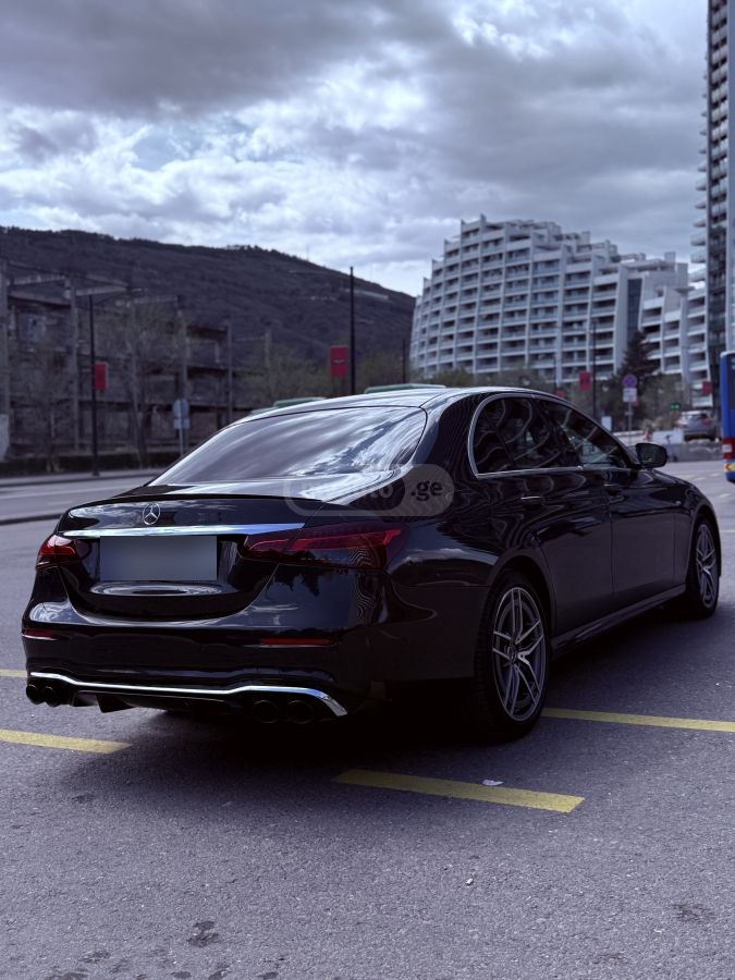 Mercedes-Benz E53 AMG - фото 5