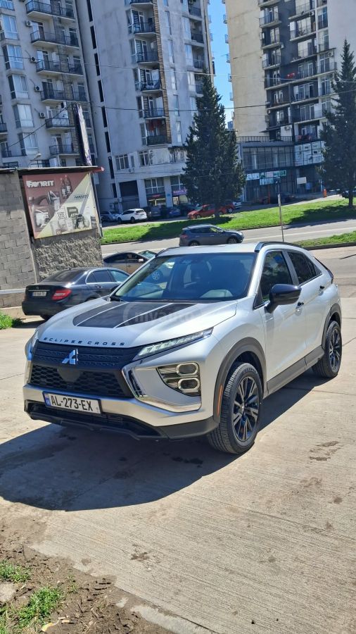 Mitsubishi Eclipse - фото 2